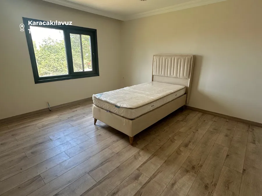 Karacakılavuz’da prefabrik ev yatak odası detayı
