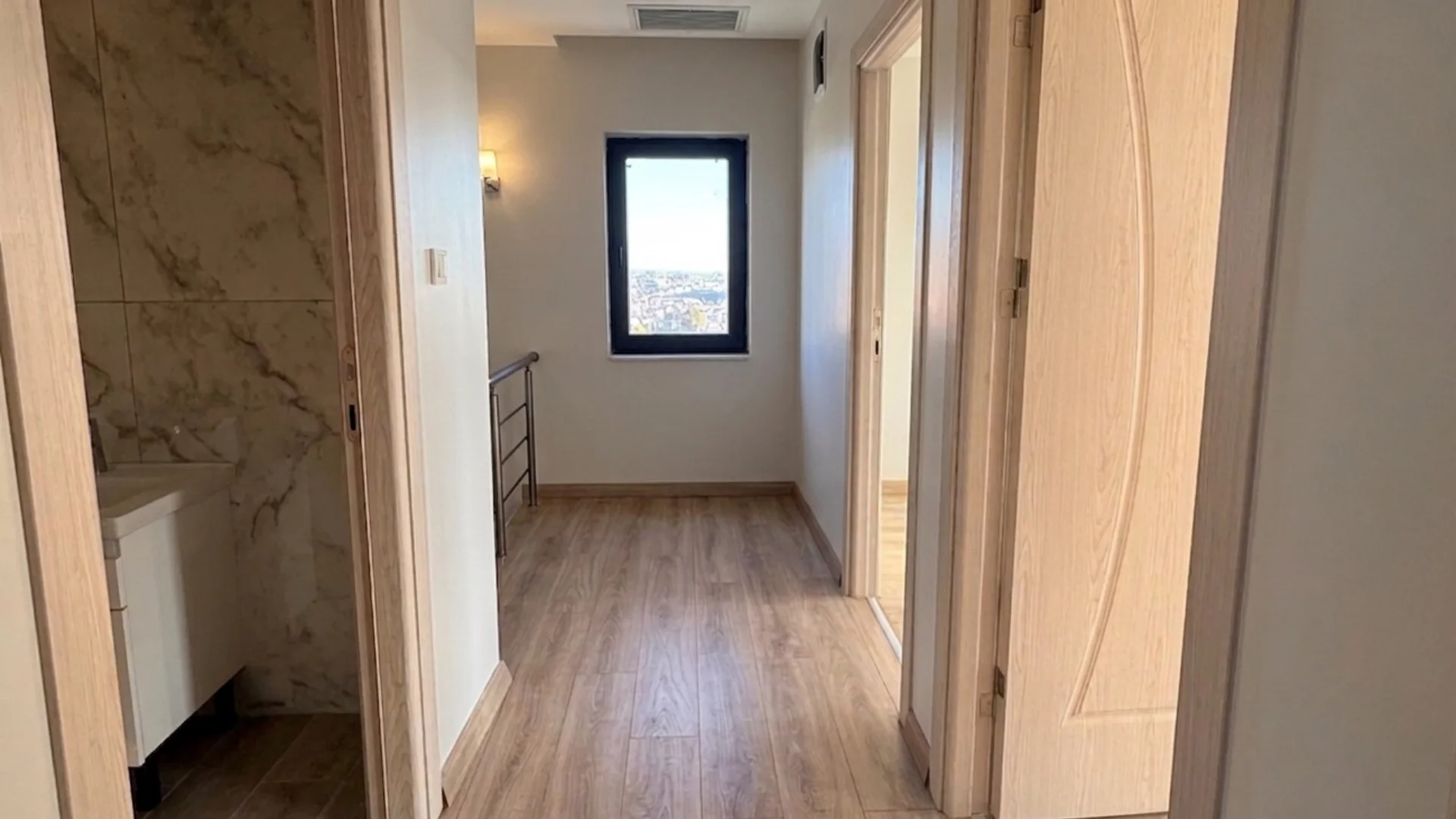 Çelik Ev Ust Kat Koridor Tasarimi – Prefabrik / Çelik Ev