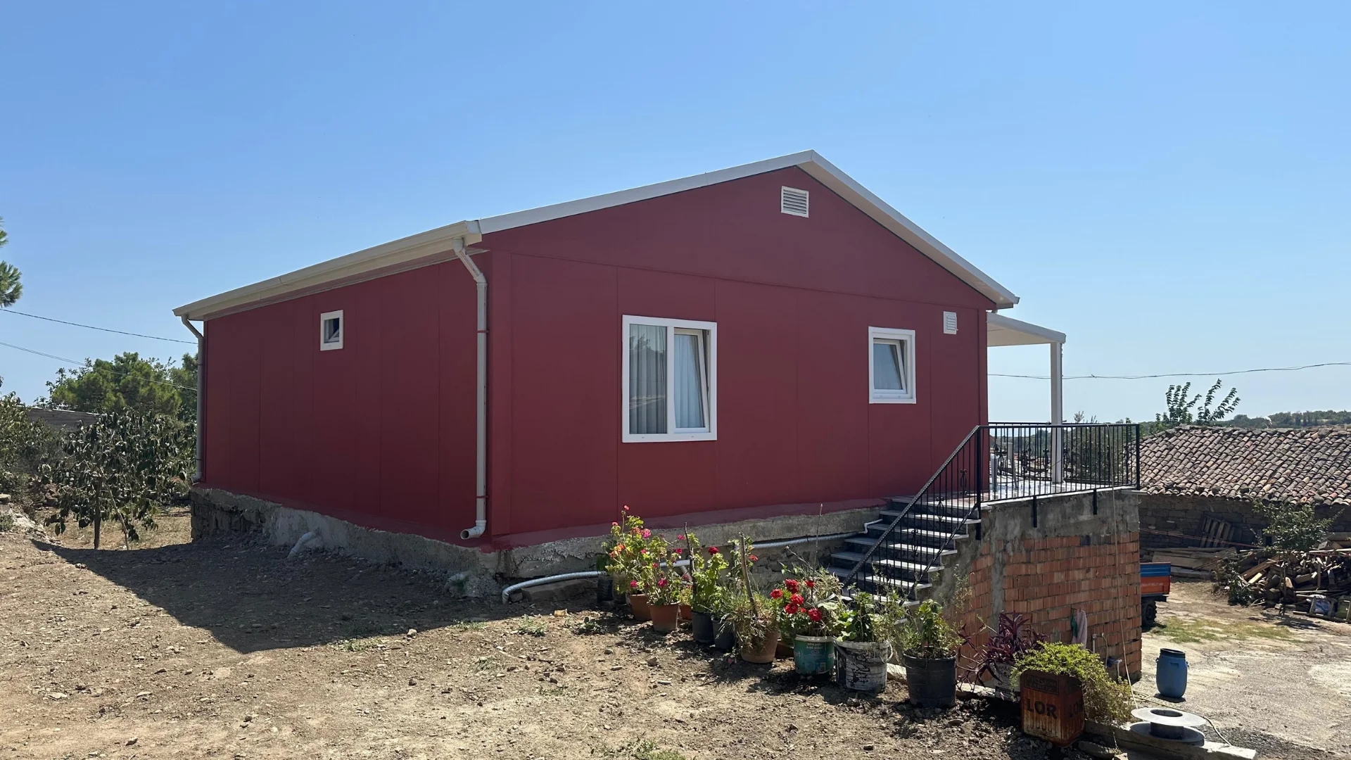 Kirmizi Cephe Tek Katlı Prefabrik Ev Tekirdağ – Prefabrik / Çelik Ev